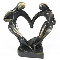 Skulptur – Tanzendes Paar in Herzform